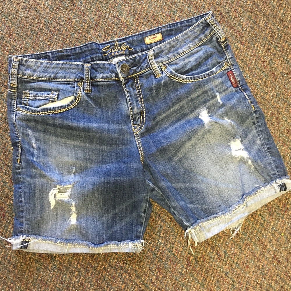 Silver Distressed  Shorts “Sammy” size W32